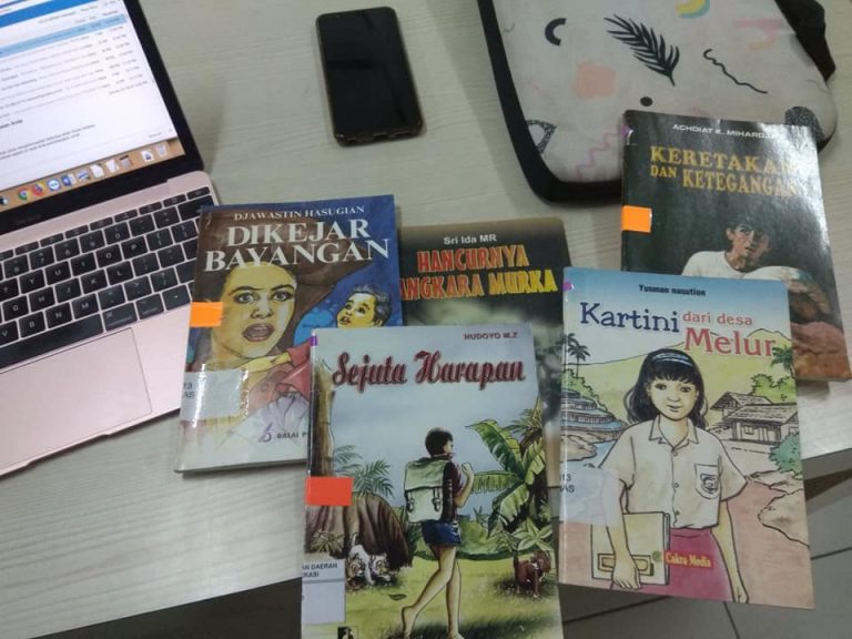 Bekerja di Perpustakaan Umum Kota Bekasi
